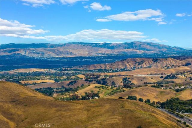 912 Wynnewood Drive, Diamond Bar, CA 91765