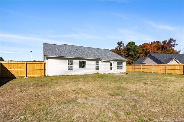 185 Driftwood Lane, Raeford, NC 28376