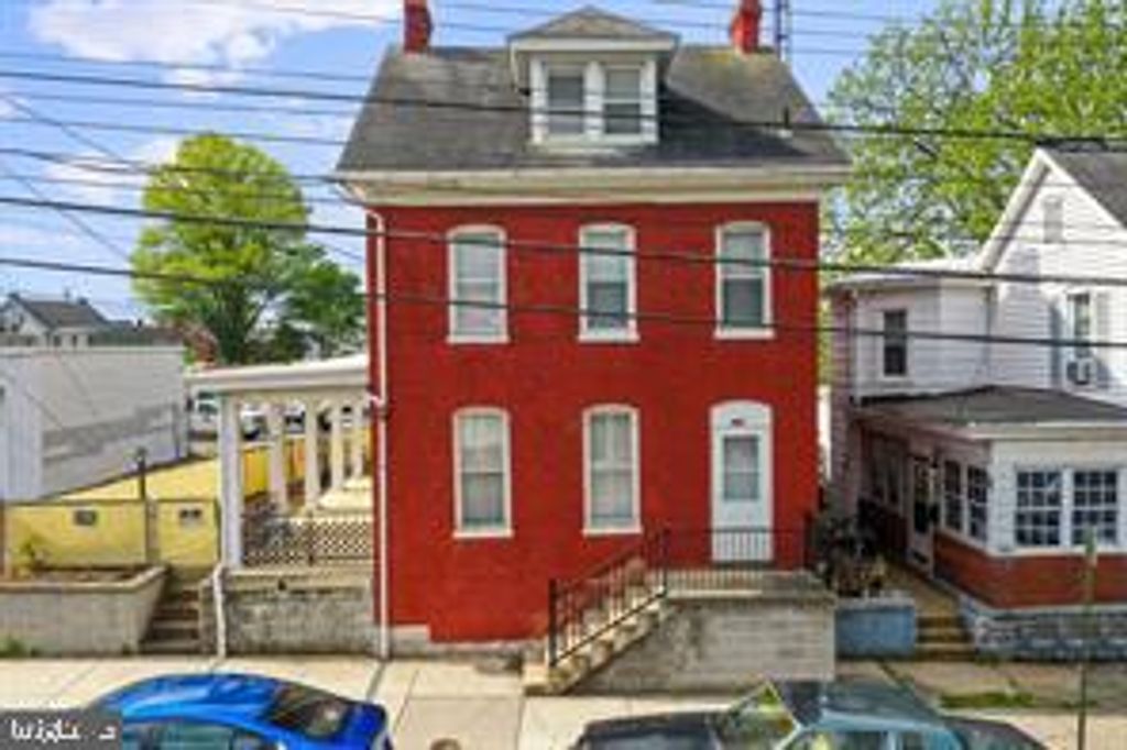 701 W WASHINGTON ST, Hagerstown, MD 21740