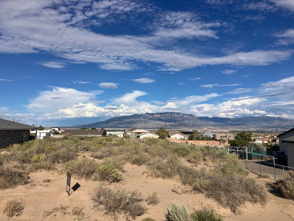 1116 10th Street SE Street SE, Rio Rancho, NM 87124