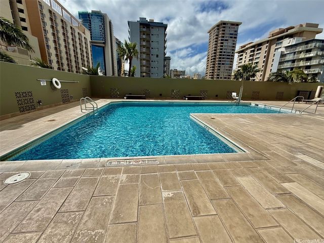 2240 Kuhio Avenue 1802, Honolulu, HI 96815