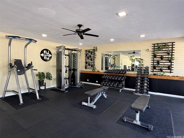 2240 Kuhio Avenue 1802, Honolulu, HI 96815