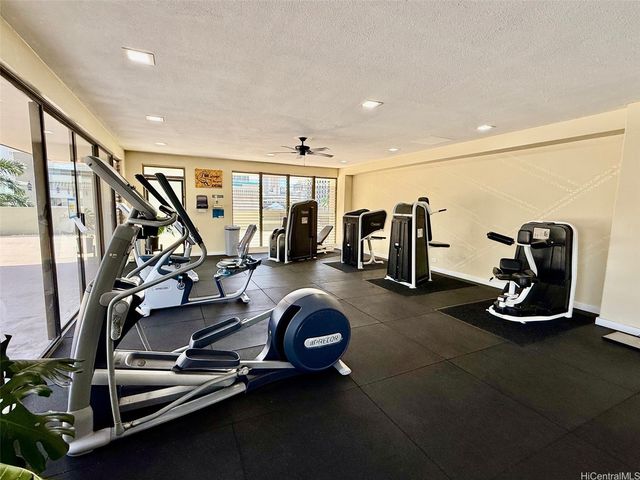 2240 Kuhio Avenue 1802, Honolulu, HI 96815