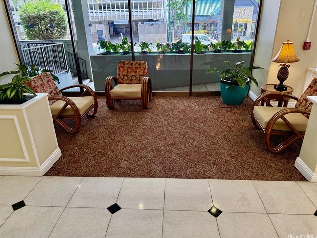 2240 Kuhio Avenue 1802, Honolulu, HI 96815