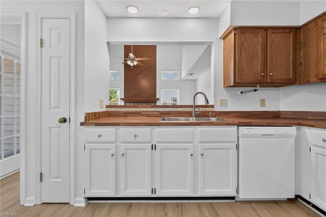 1680 Castlefield RD, Virginia Beach, VA 23456