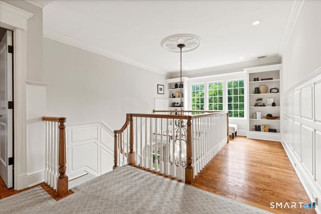 25 Adams Lane, New Canaan, CT 06840