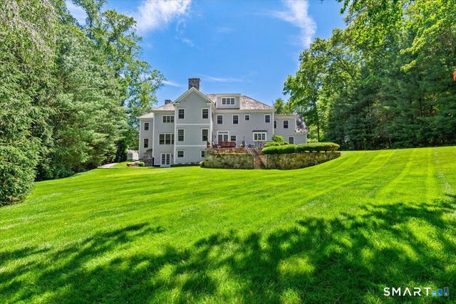 25 Adams Lane, New Canaan, CT 06840