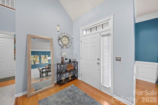 10111 Trailmoor Road, Charlotte, NC 28278