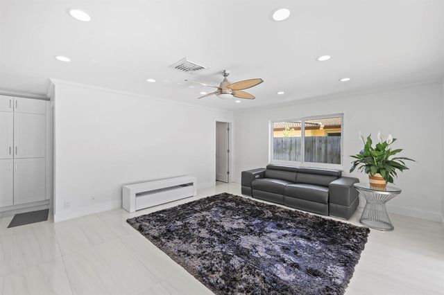 3531 NE 30th Avenue, Lighthouse Point, FL 33064