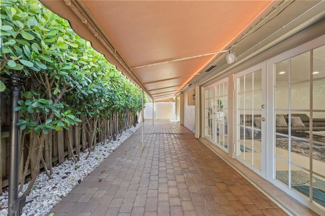 3531 NE 30th Avenue, Lighthouse Point, FL 33064