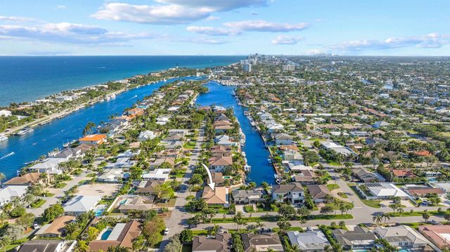 3531 NE 30th Avenue, Lighthouse Point, FL 33064