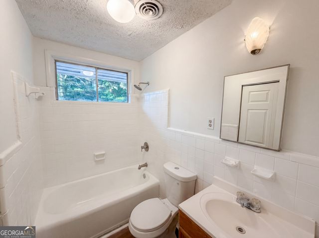 610 Melrose Drive, Forest Park, GA 30297