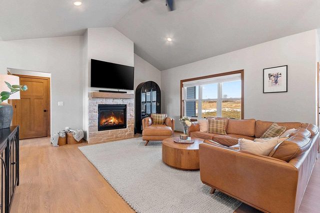 532 ROYAL ST PATS DRIVE, Wrightstown, WI 54180