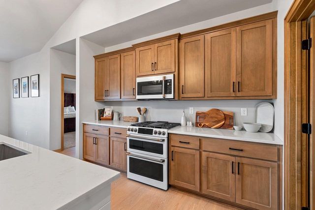 532 ROYAL ST PATS DRIVE, Wrightstown, WI 54180