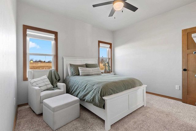 532 ROYAL ST PATS DRIVE, Wrightstown, WI 54180