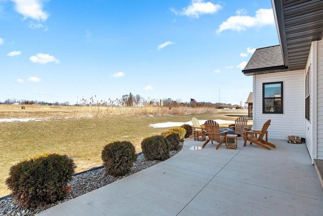 532 ROYAL ST PATS DRIVE, Wrightstown, WI 54180