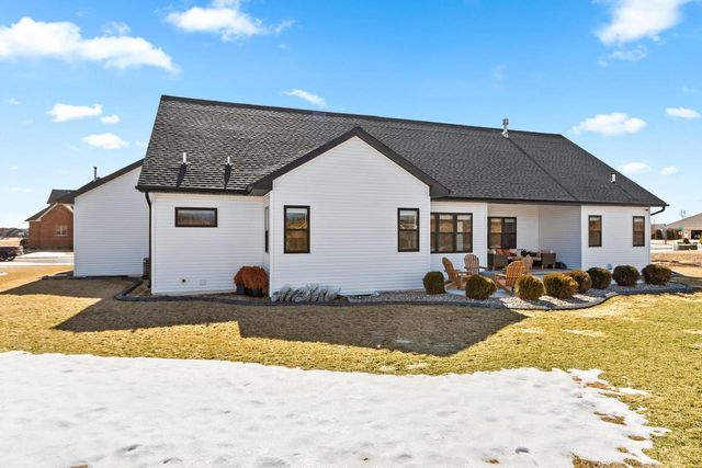 532 ROYAL ST PATS DRIVE, Wrightstown, WI 54180