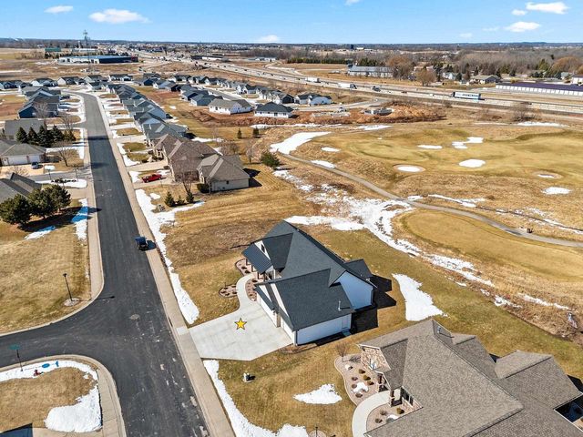 532 ROYAL ST PATS DRIVE, Wrightstown, WI 54180