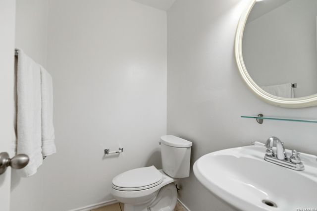 6126 Celtic, San Antonio, TX 78240