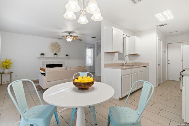 6126 Celtic, San Antonio, TX 78240