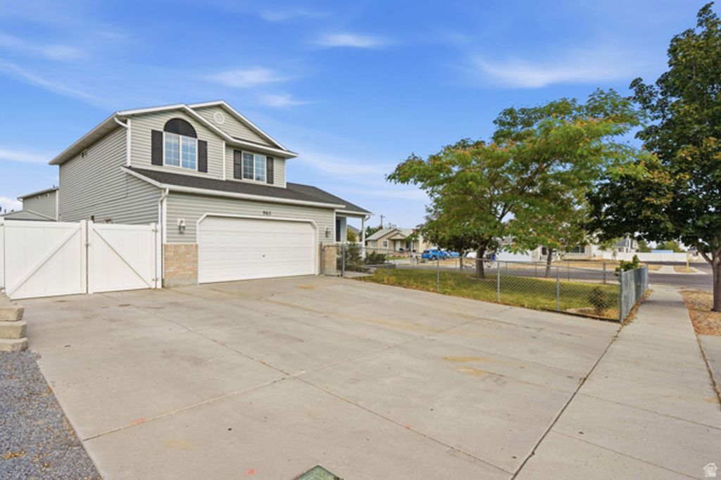 965 N 620 E, Tooele, UT 84074 — photo 2