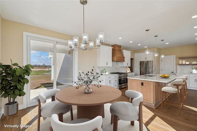 1 Stella Lane, Ogden, NY 14559