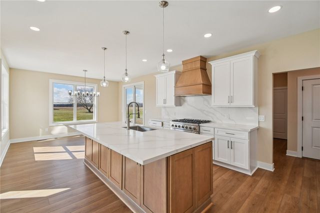 1 Stella Lane, Ogden, NY 14559