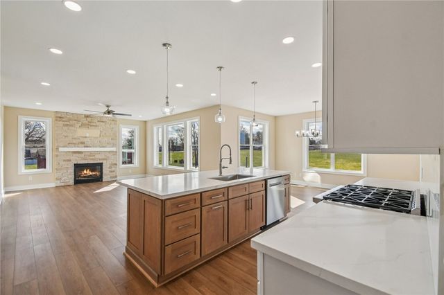 1 Stella Lane, Ogden, NY 14559