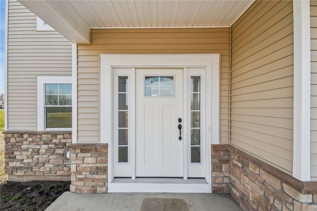 1 Stella Lane, Ogden, NY 14559