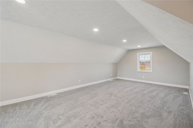 1 Stella Lane, Ogden, NY 14559