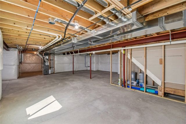 1 Stella Lane, Ogden, NY 14559