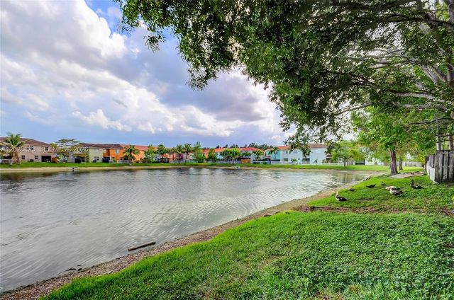 16600 SW 47th Ter, Miami, FL 33185