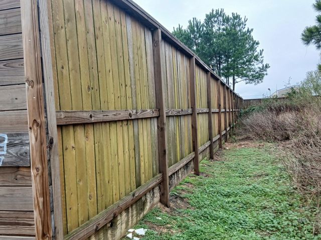 277 Road 5805, Dayton, TX 77327