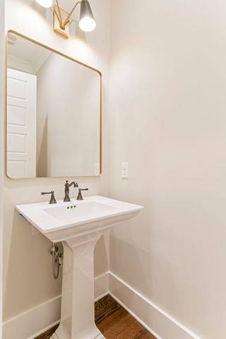 105 Ransom Ave, Nashville, TN 37205