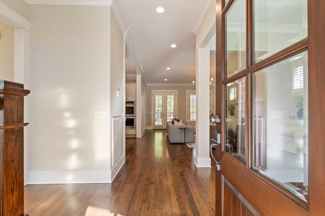 105 Ransom Ave, Nashville, TN 37205