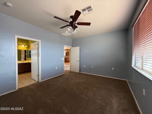 1569 W Cottonwood Bluffs Drive, Benson, AZ 85602