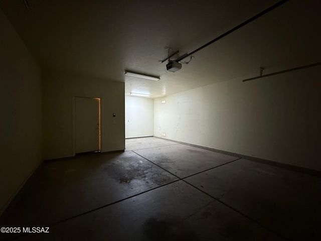 1569 W Cottonwood Bluffs Drive, Benson, AZ 85602