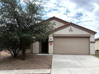 1569 W Cottonwood Bluffs Drive, Benson, AZ 85602