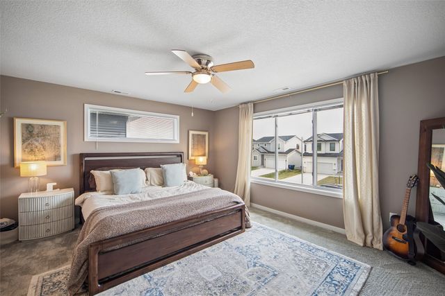 4724 167th Street, Urbandale, IA 50323