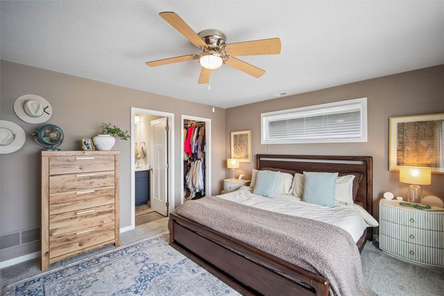 4724 167th Street, Urbandale, IA 50323