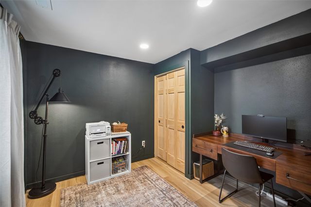 4724 167th Street, Urbandale, IA 50323