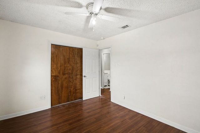 229 Mountain View Drive, Azle, TX 76020