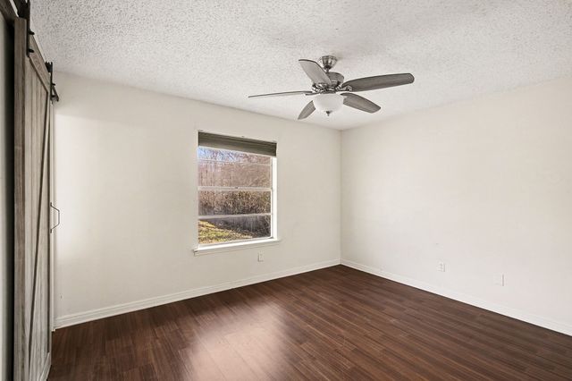 229 Mountain View Drive, Azle, TX 76020