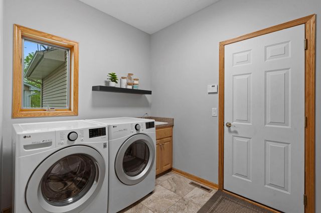 14259 Geneva Avenue N, Hugo, MN 55038