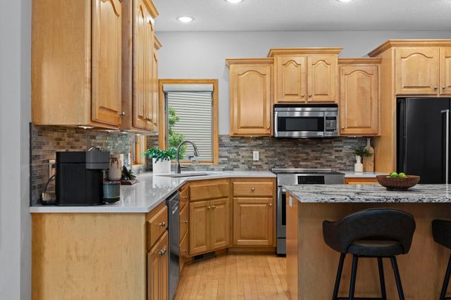 14259 Geneva Avenue N, Hugo, MN 55038