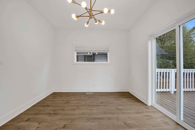 1122 N Latrobe Avenue, Chicago, IL 60651