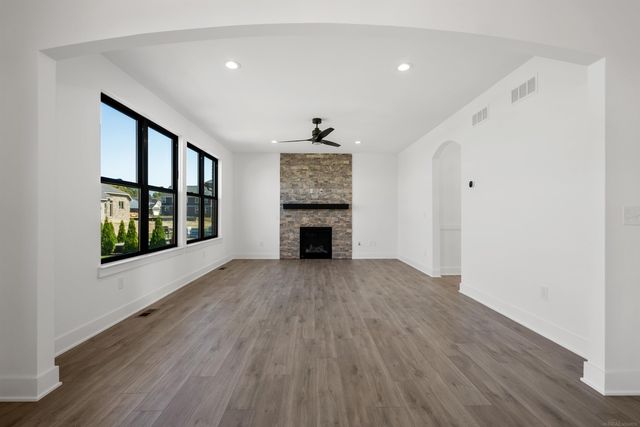 16777 Trajan Lane, Macomb Twp, MI 48044