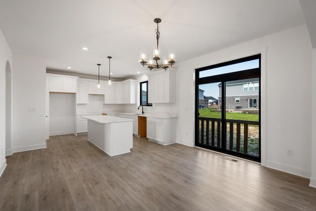 16777 Trajan Lane, Macomb Twp, MI 48044