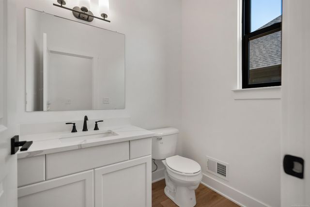 16777 Trajan Lane, Macomb Twp, MI 48044