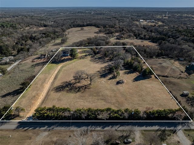 1912 E Texas Street, Denison, TX 75021